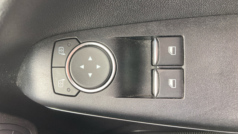 Ford Fiesta 1.1 Zetec 5dr Petrol Hatchback